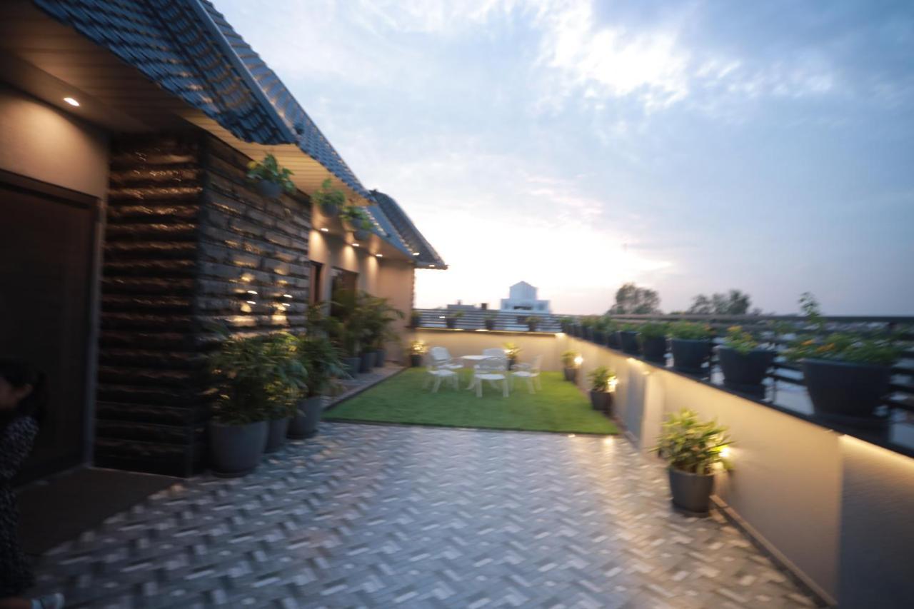 Ovel Hotel Лудхіяна Номер фото